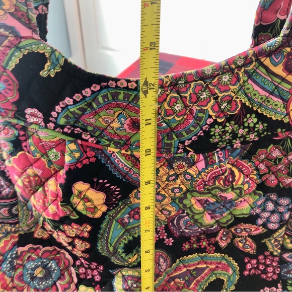 Vera Bradley Pleated Tote Retired Vibrant Pattern “Symphony in Hue” - Picture 10 of 14